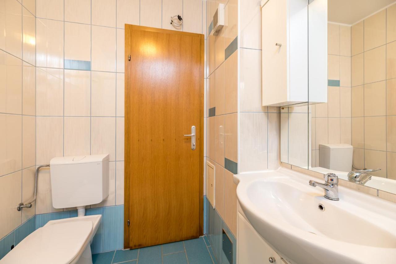 באסקה Apartments Ljubica Garden מראה חיצוני תמונה