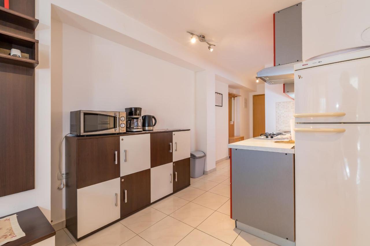באסקה Apartments Ljubica Garden מראה חיצוני תמונה