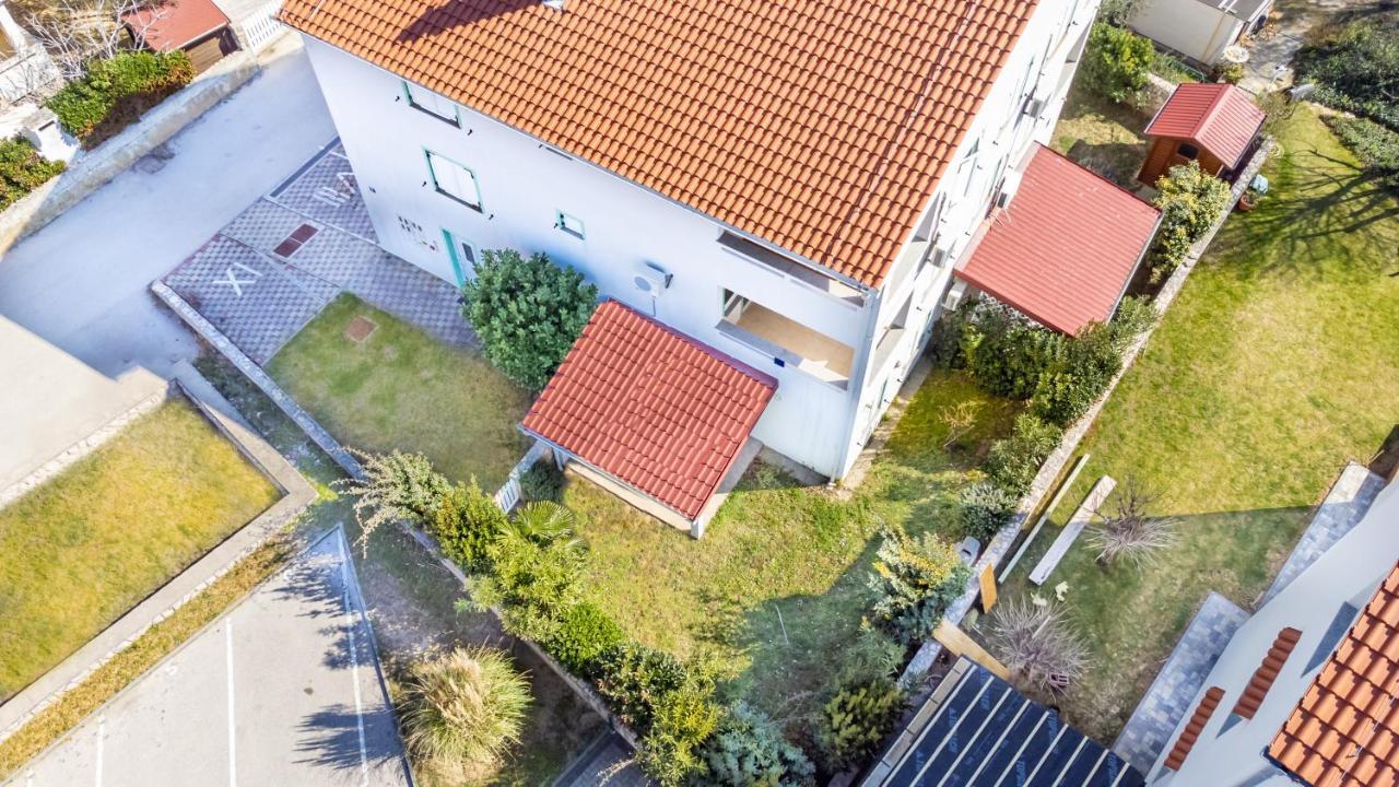 באסקה Apartments Ljubica Garden מראה חיצוני תמונה